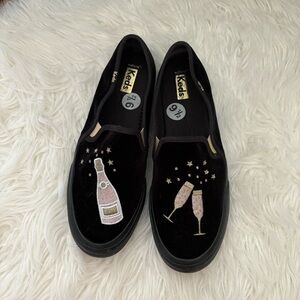 Keds Women Double Decker Velvet Cheers Slip On Fashion Sneakers Size 9.5